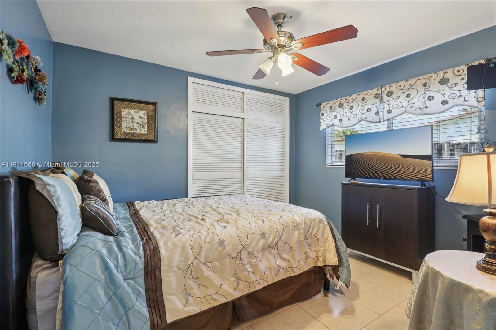 PEMBROKE LAKES SEC 2 - Residential