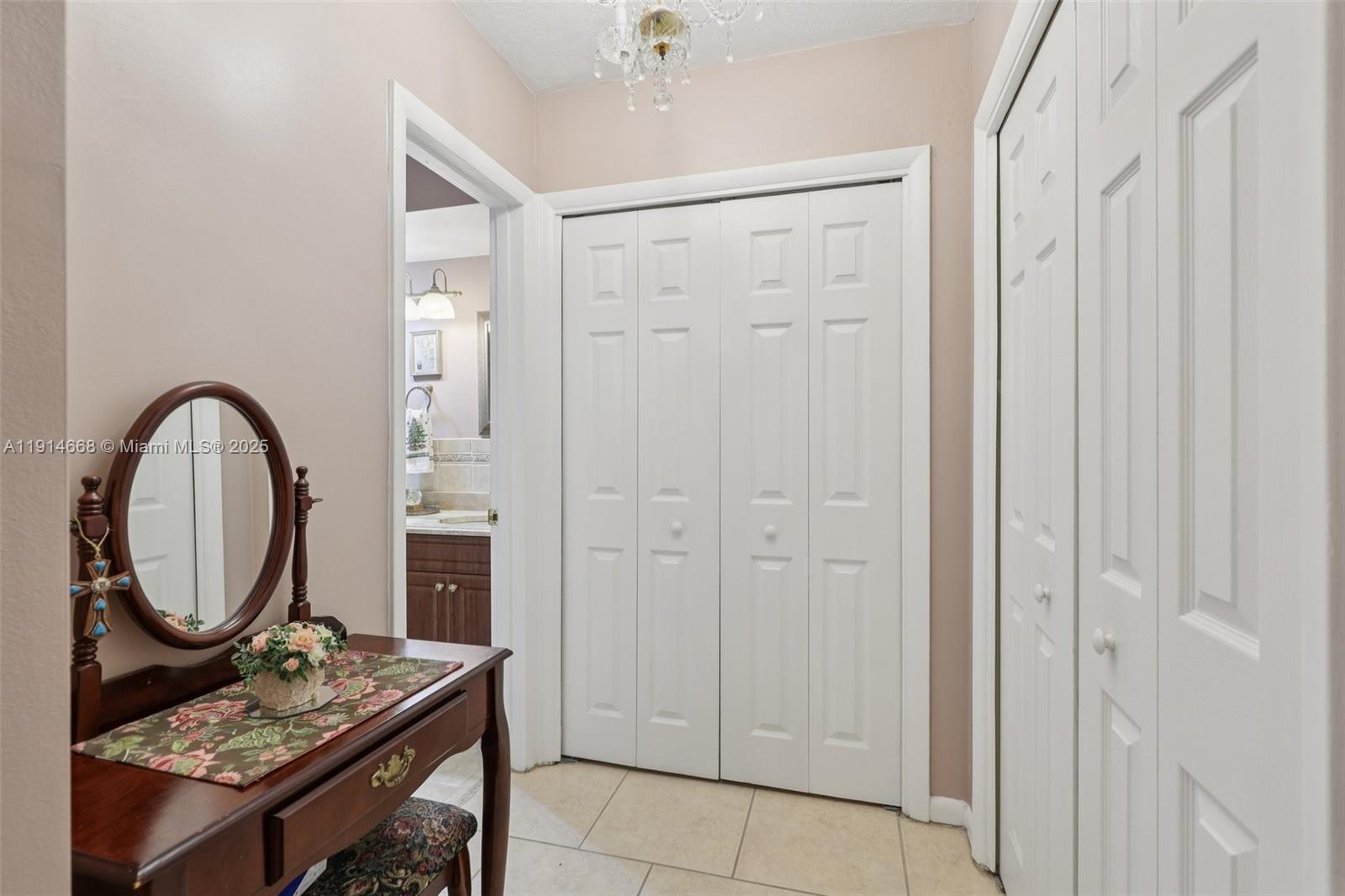 PEMBROKE LAKES SEC 2 - Residential