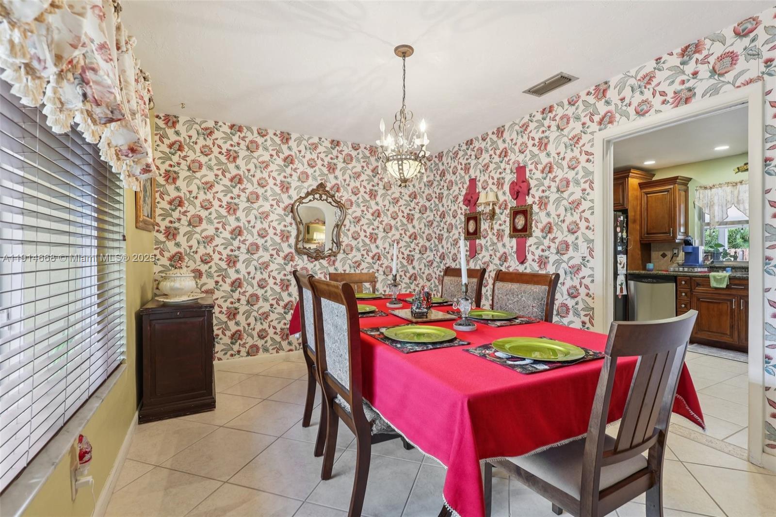 PEMBROKE LAKES SEC 2 - Residential