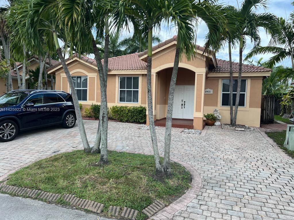 Lakefront single-family home with amazing views, 3 bedrooms, and 2 full baths very quiet community with a pool security guard.