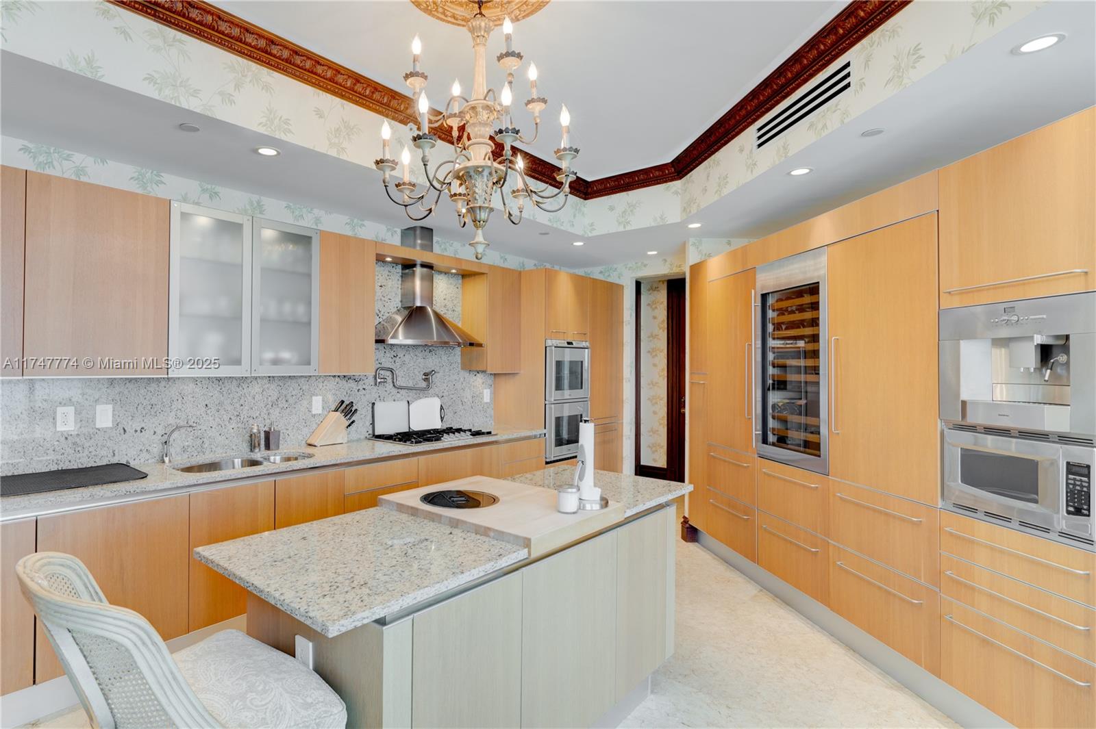 TURNBERRY OCEAN COLONY SO - Residential Lease