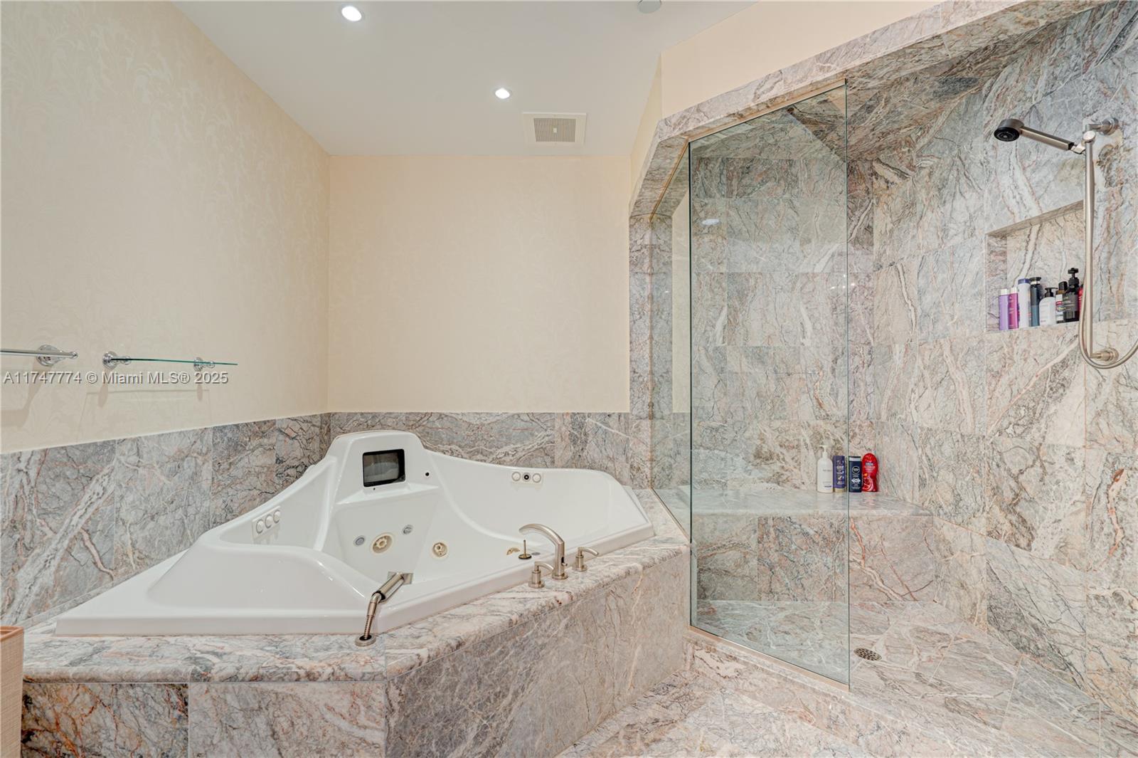 TURNBERRY OCEAN COLONY SO - Residential Lease