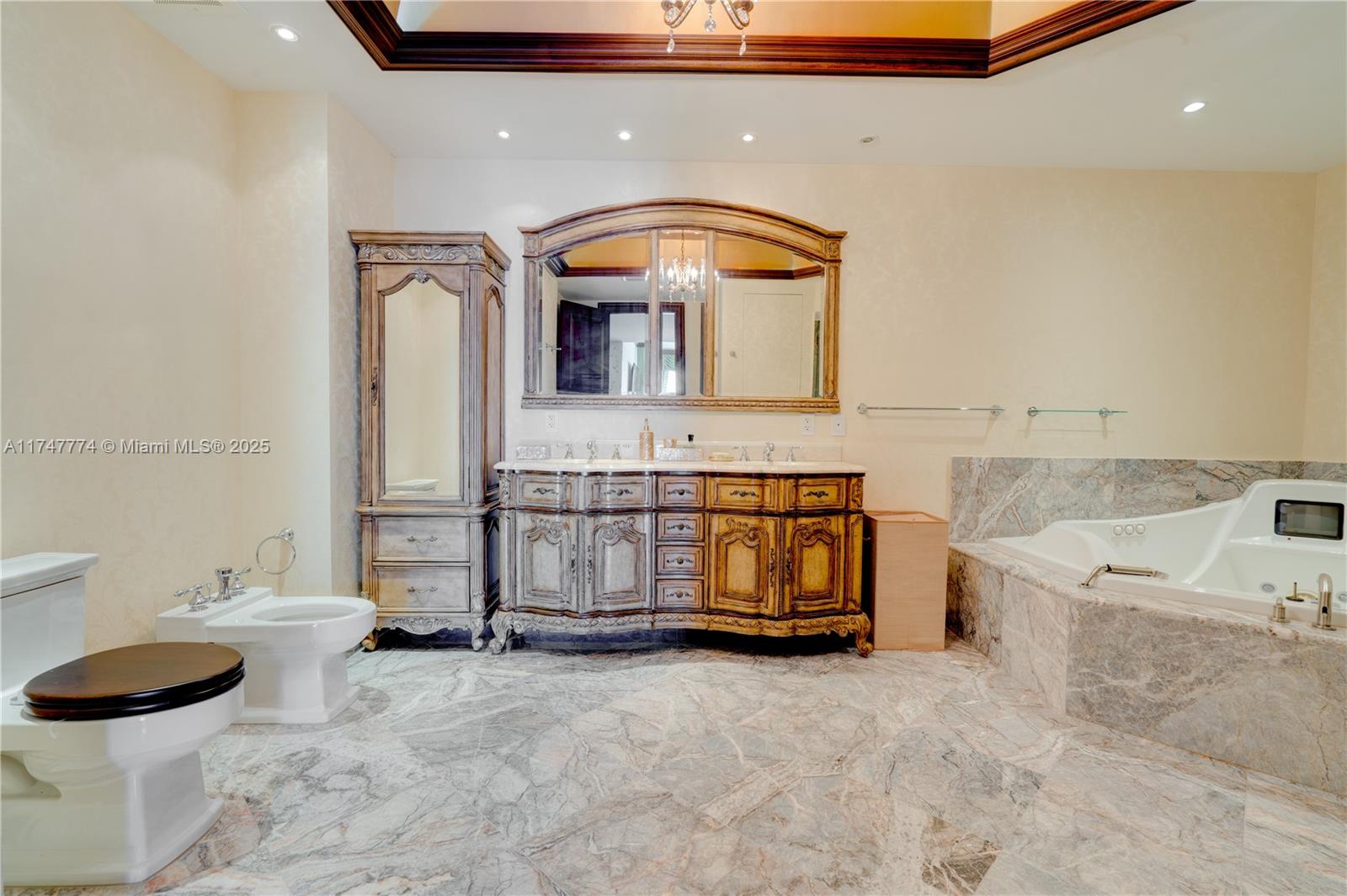 TURNBERRY OCEAN COLONY SO - Residential Lease