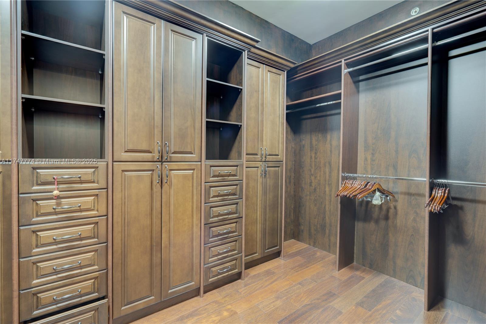 TURNBERRY OCEAN COLONY SO - Residential Lease