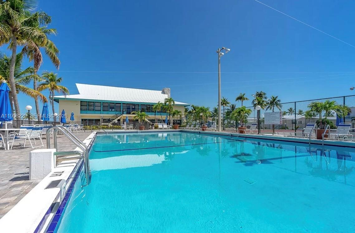 LONG KEY PROJ PROP LINE S - Residential