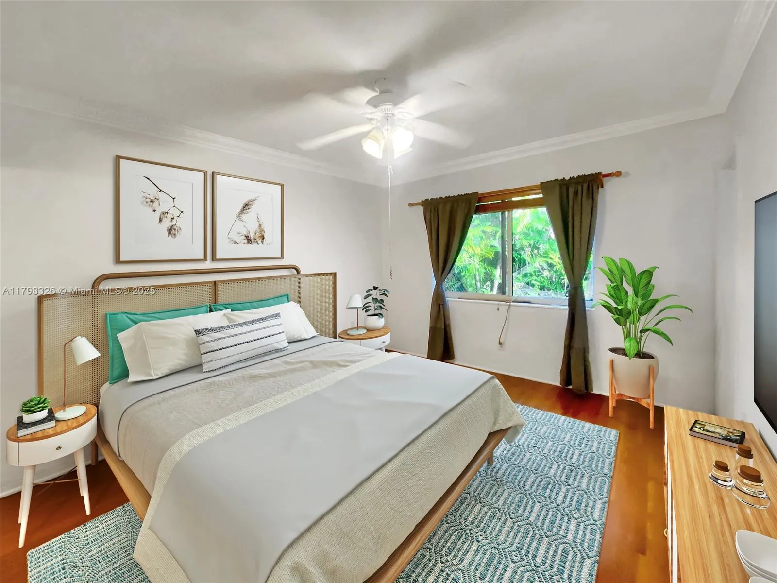 Coral Gables, Florida 33134, United States, 3 Bedrooms Bedrooms, ,2 BathroomsBathrooms,Residential,Active,124487