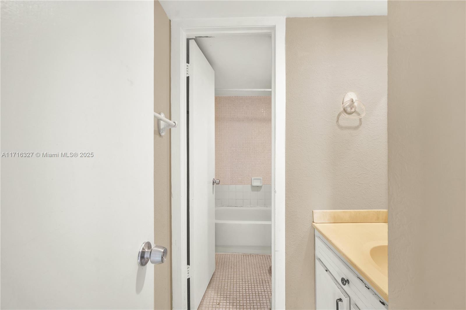 THE TERRACES CONDO PH II - Residential