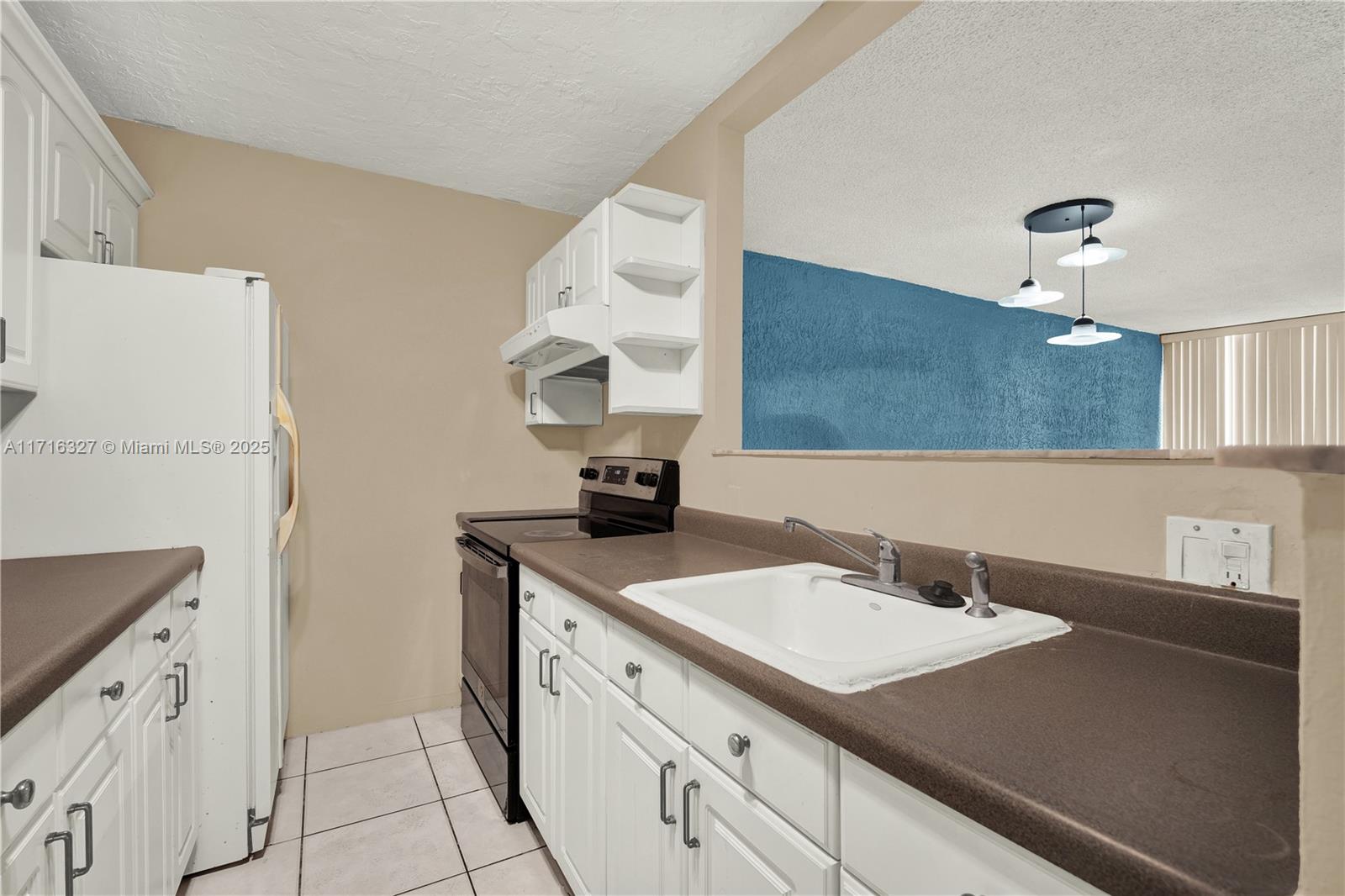 THE TERRACES CONDO PH II - Residential