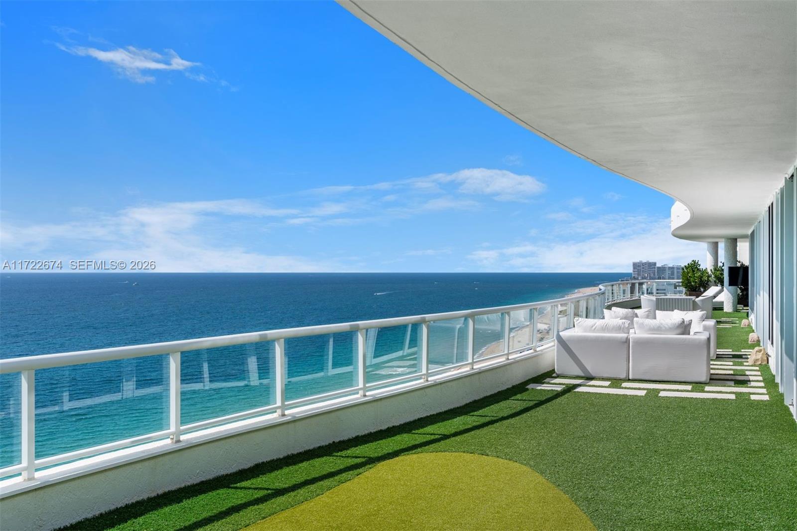 Ritz-Carlton - Residential