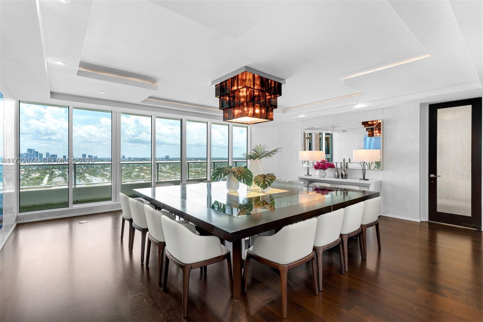 Ritz-Carlton - Residential