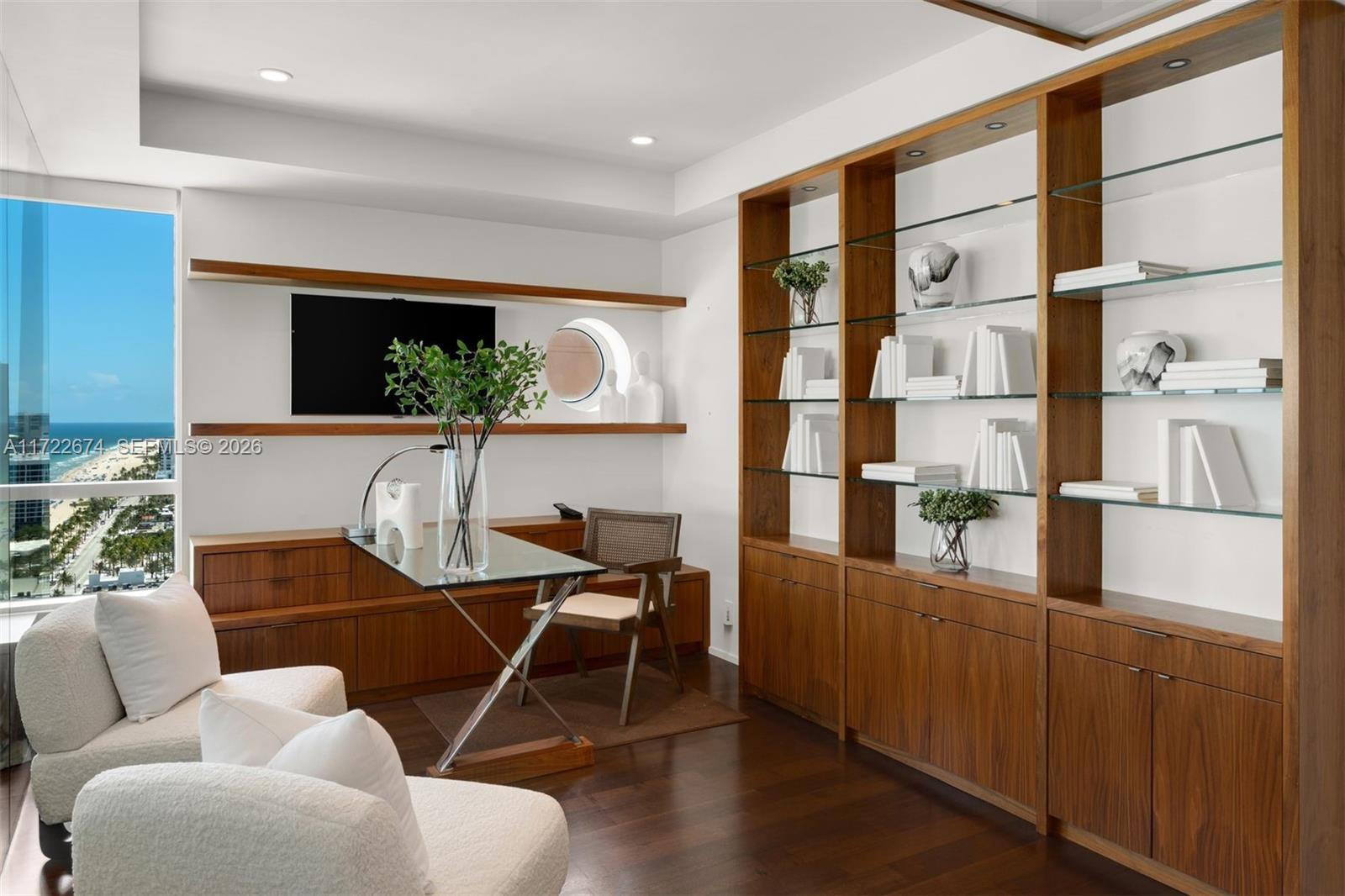 Ritz-Carlton - Residential