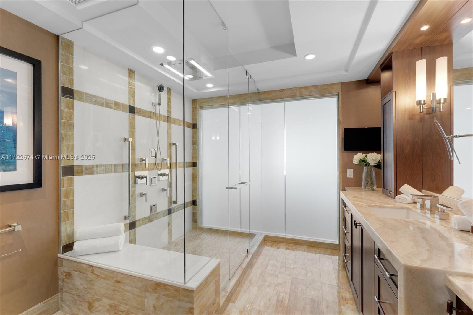Ritz-Carlton - Residential