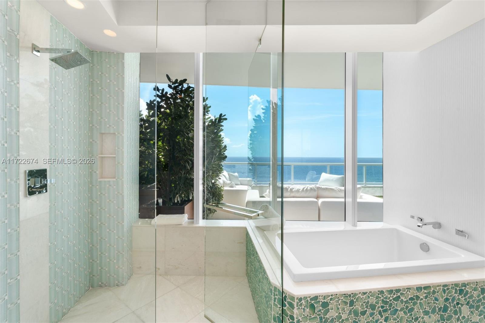 Ritz-Carlton - Residential