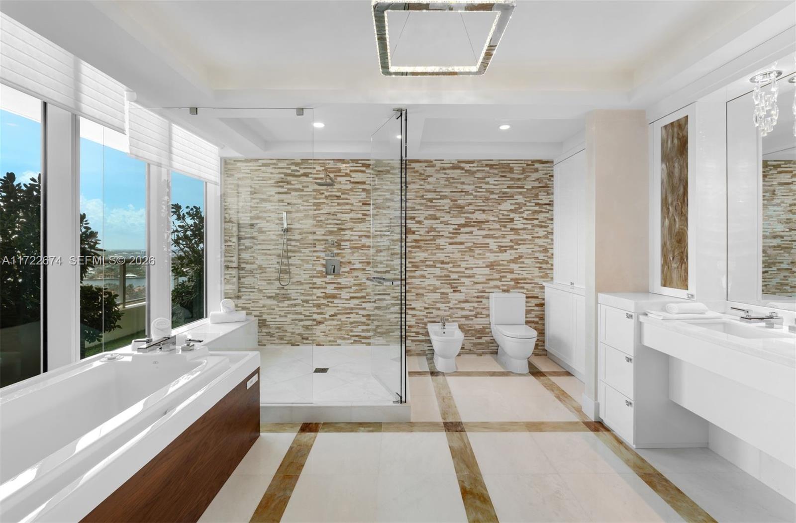 Ritz-Carlton - Residential