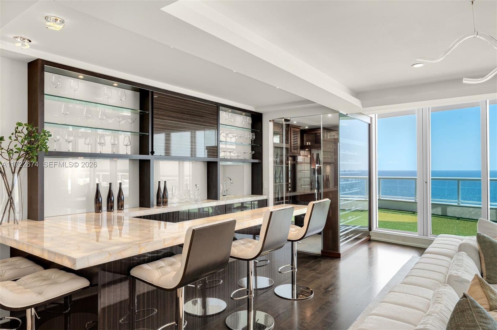 Ritz-Carlton - Residential