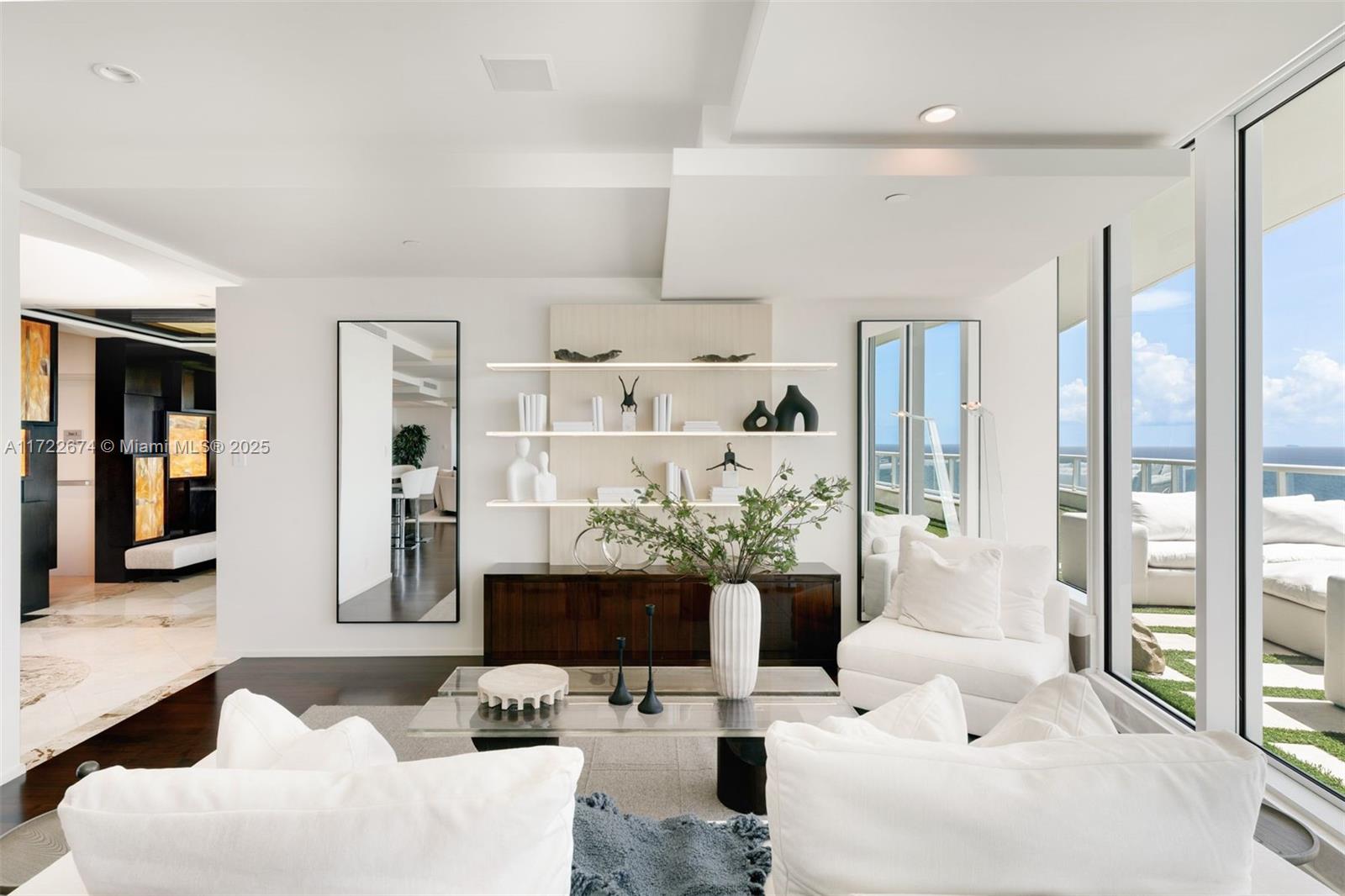 Ritz-Carlton - Residential