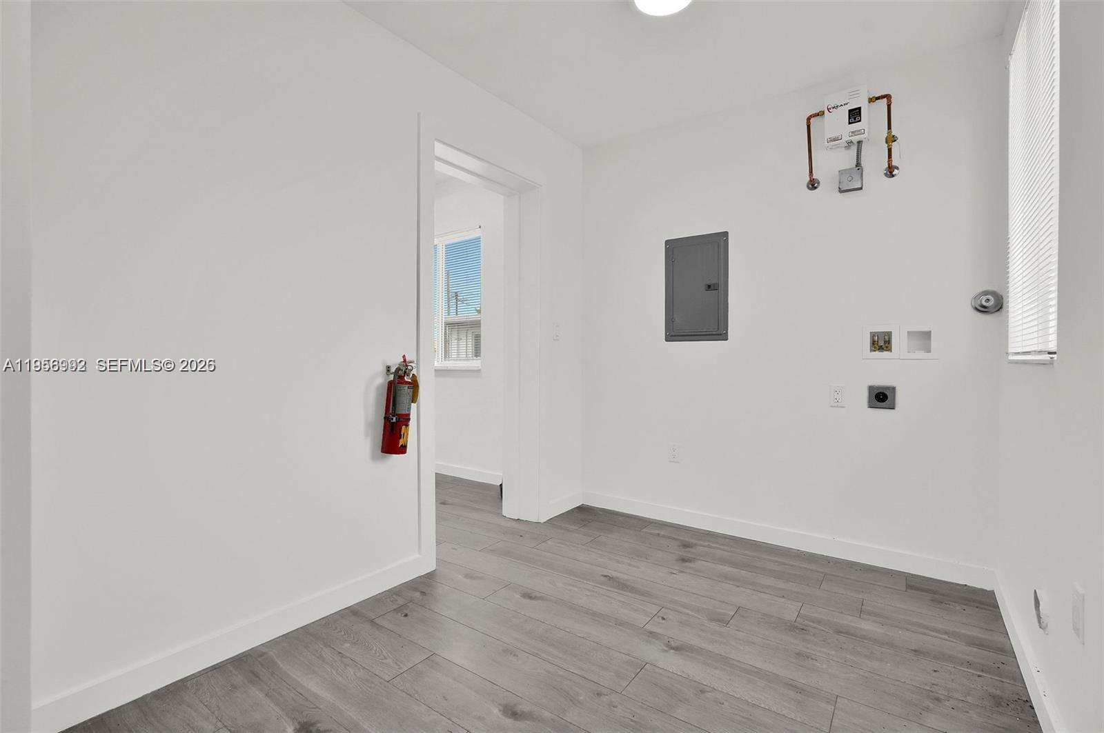 AUSTIN HEIGHTS - Residential Income