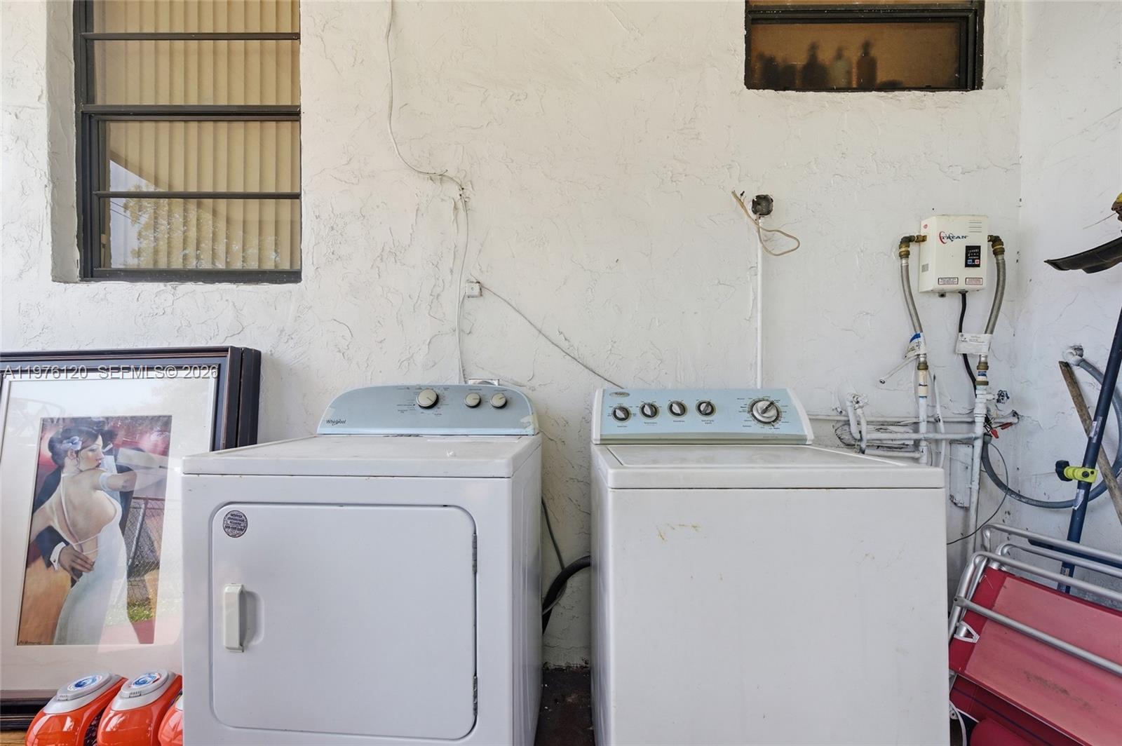 COMFORT GARDENS - Residential Income