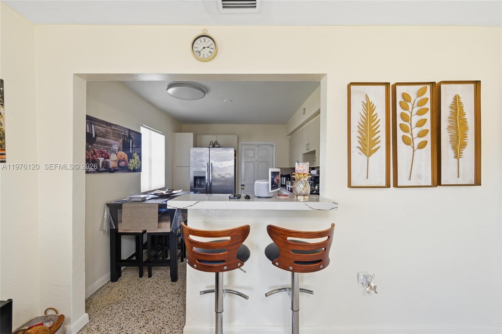 COMFORT GARDENS - Residential Income