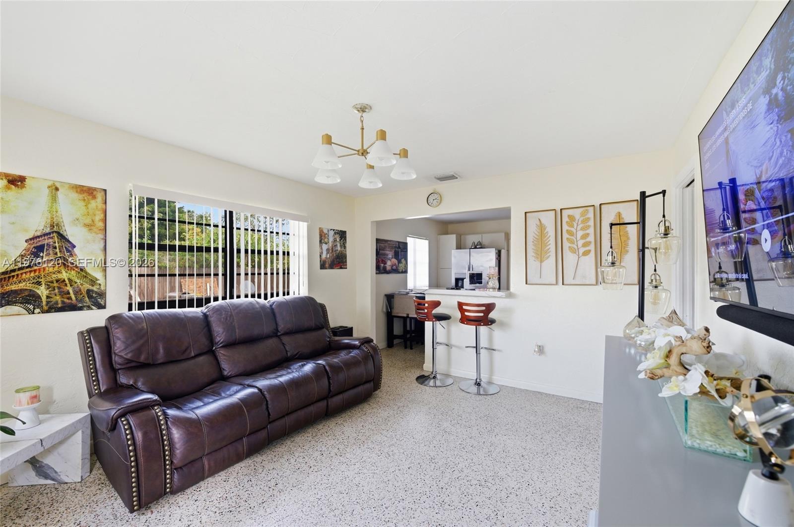 COMFORT GARDENS - Residential Income