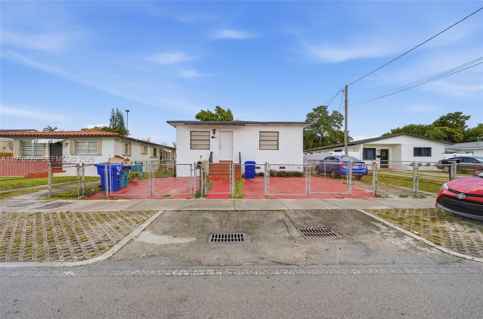 COMFORT GARDENS - Residential Income