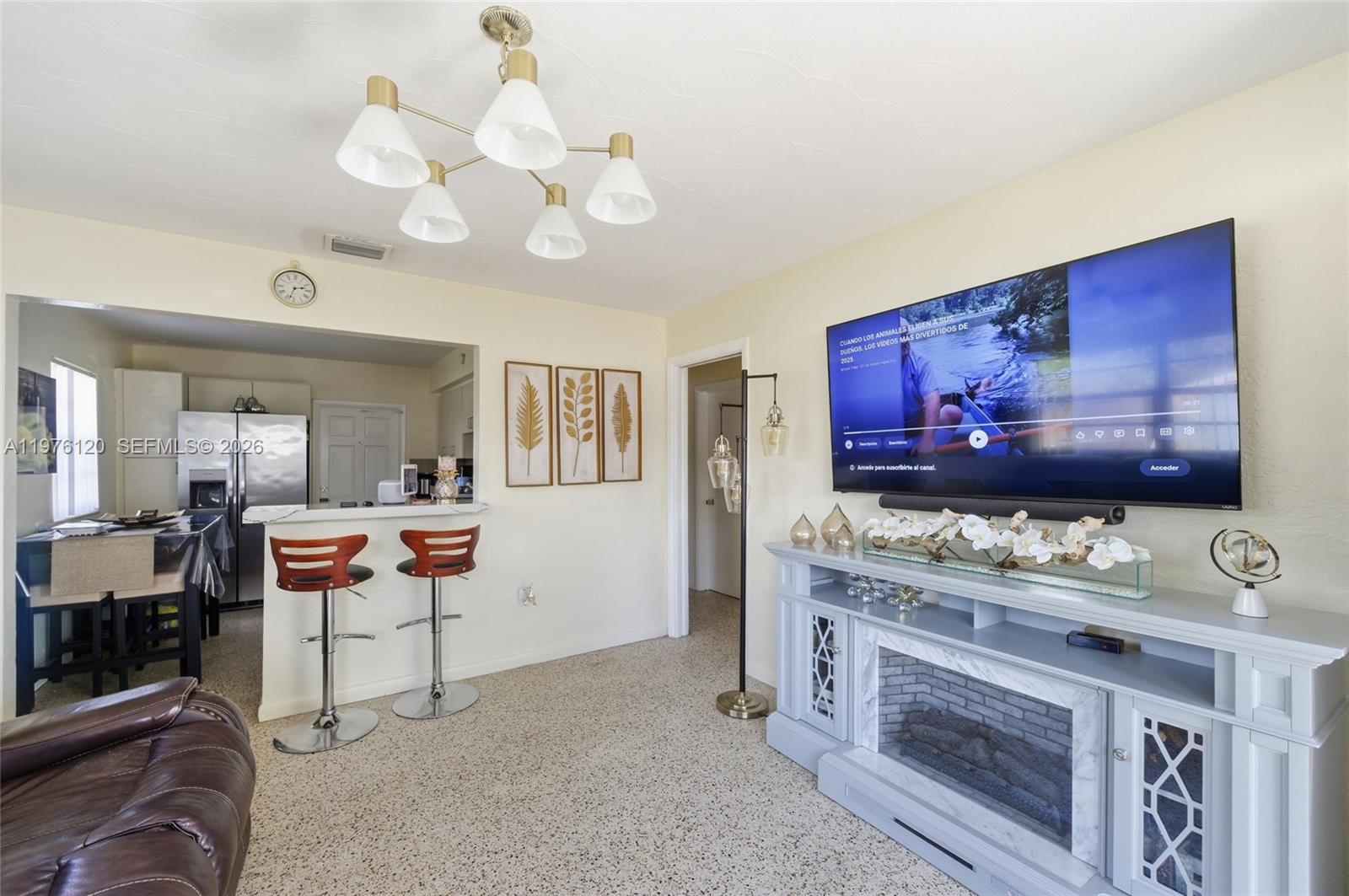 COMFORT GARDENS - Residential Income