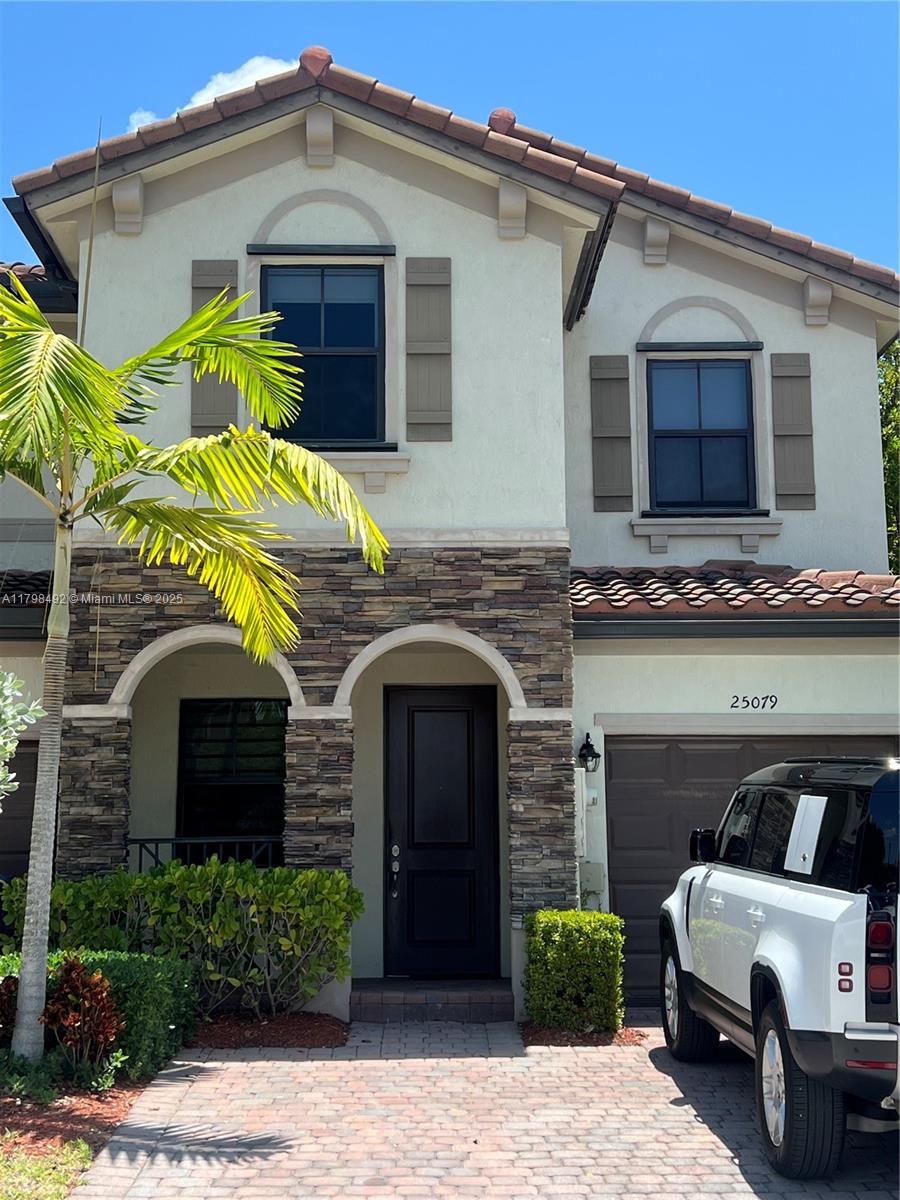 Property for Sale at 25079 Sw 114th Ct, Homestead, Miami-Dade County, Florida - Bedrooms: 3 
Bathrooms: 3  - $448,900