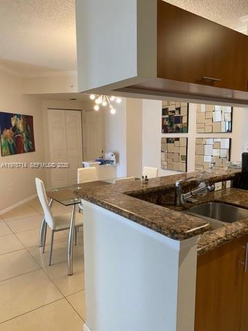 PORTO BELLAGIO CONDO - Residential