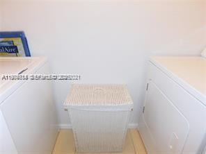 PORTO BELLAGIO CONDO - Residential