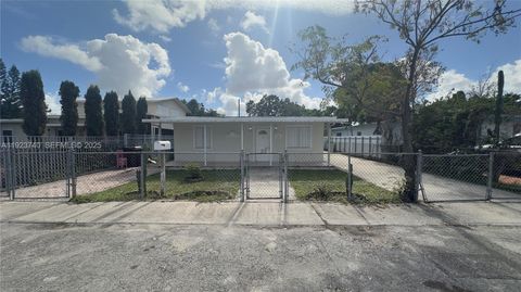 580 E 47th St Hialeah FL 33013