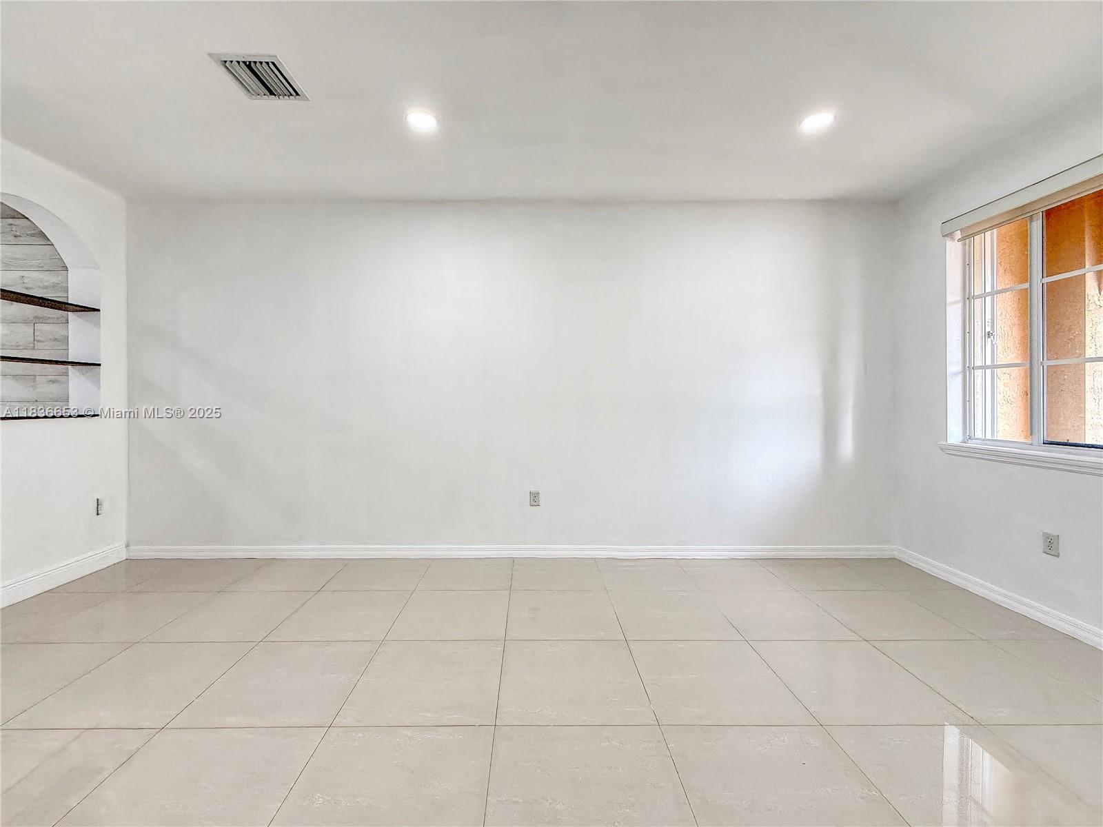 16562 SW 71st Ter 16562