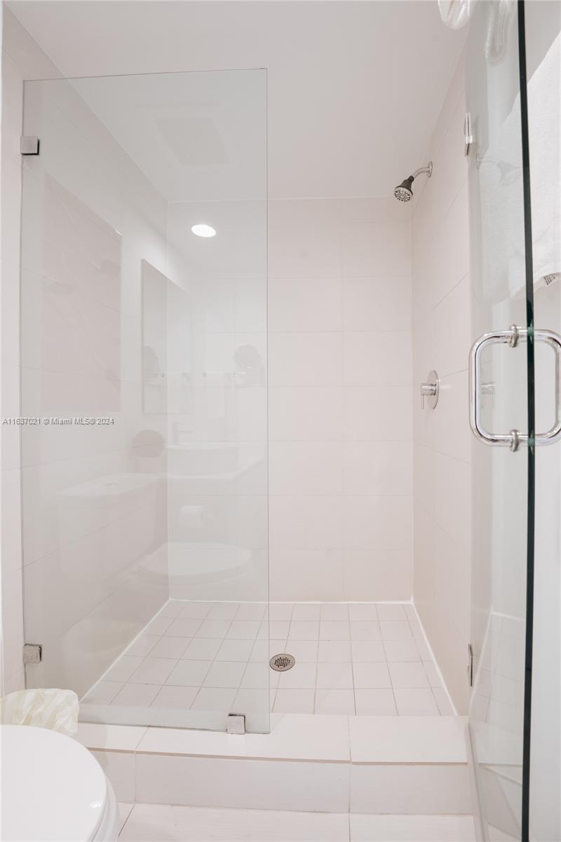 BEACHWALK CONDOMINIUM - Residential