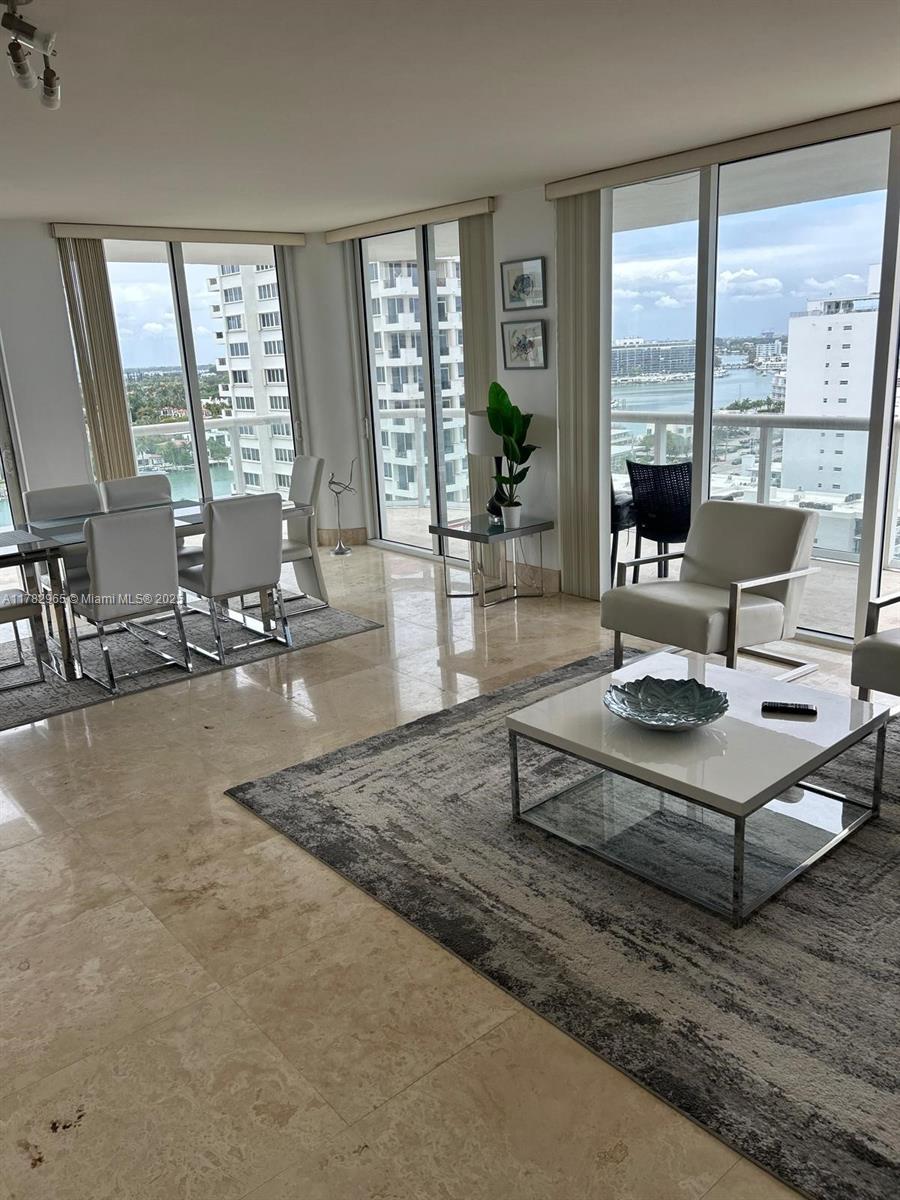 6365 Collins Ave 1508