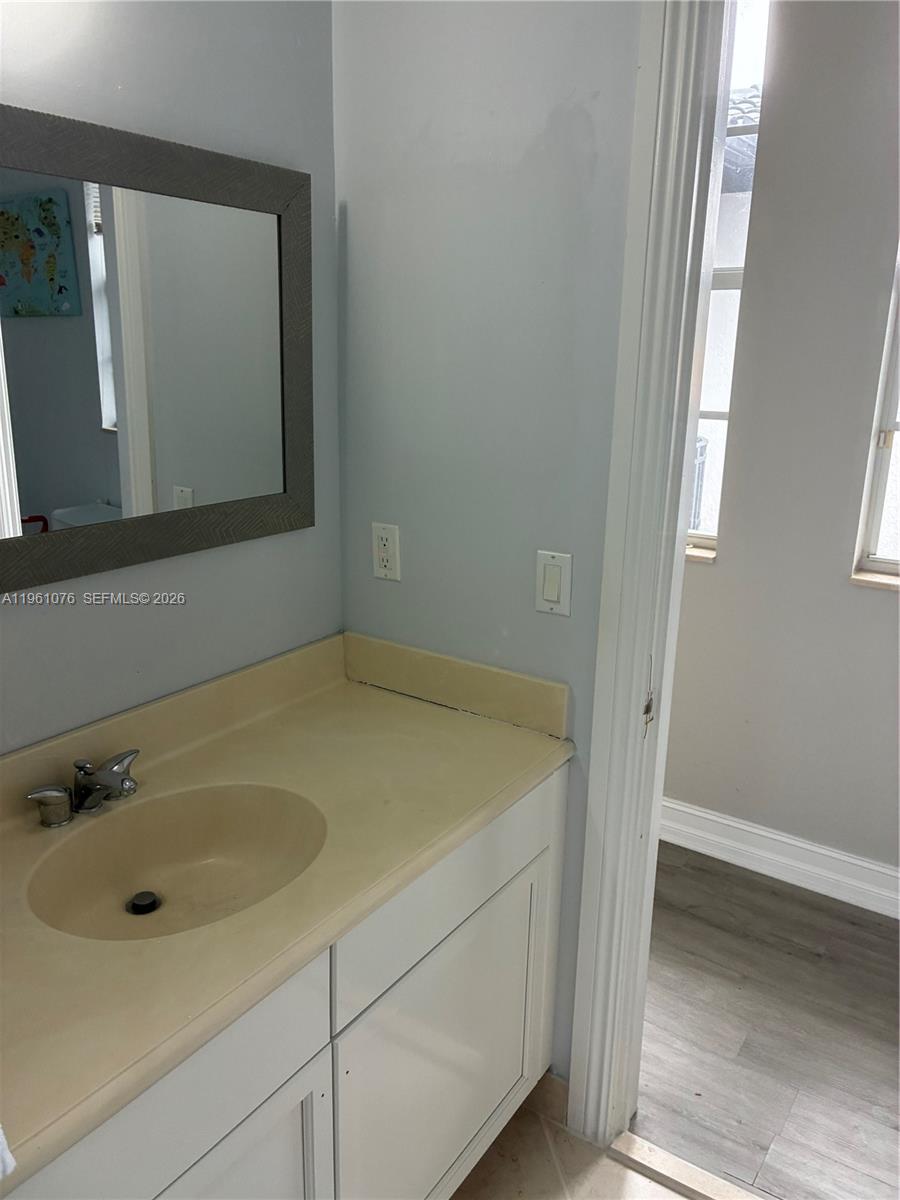 HERON BAY NORTHEAST - Residential