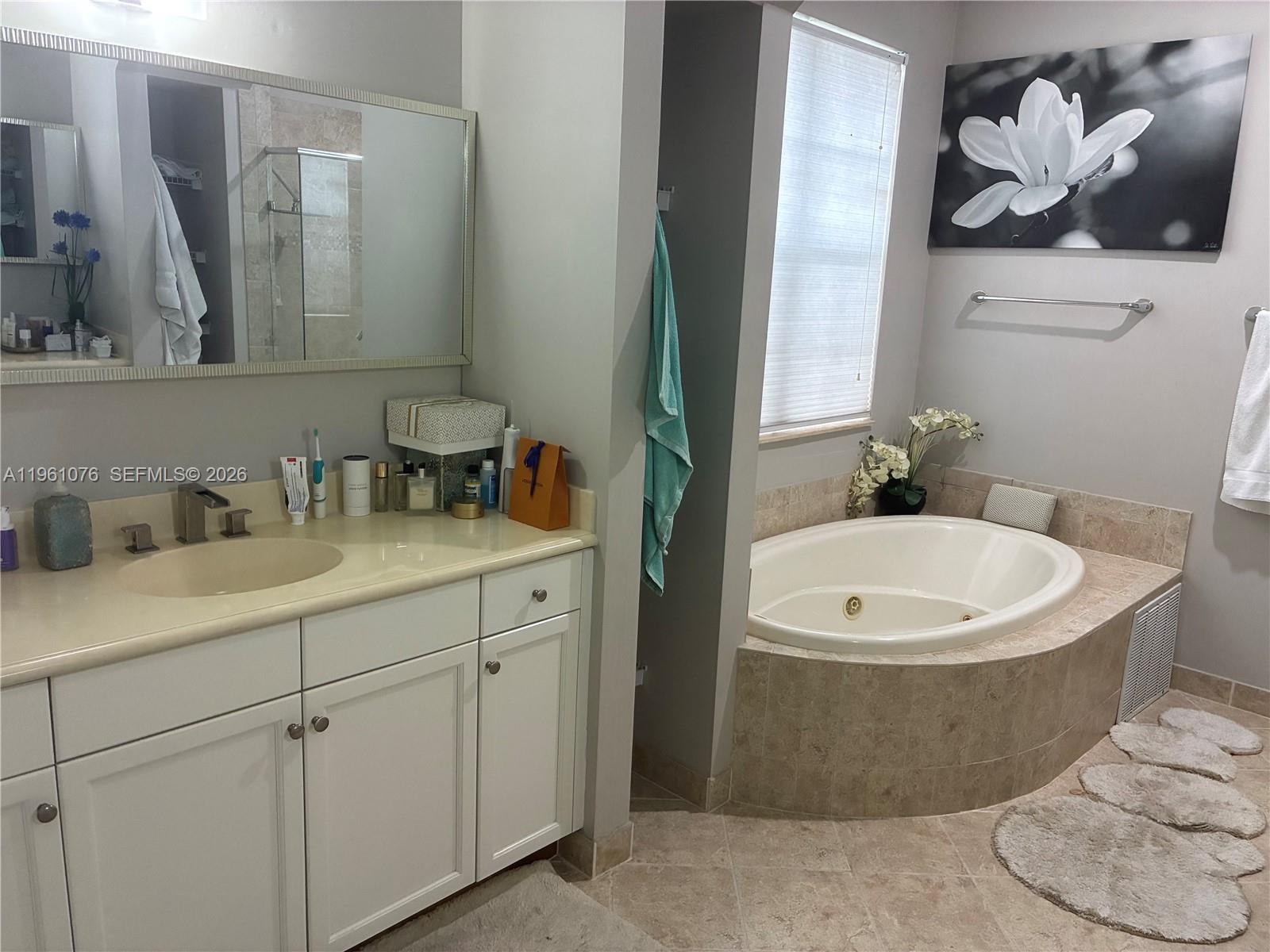 HERON BAY NORTHEAST - Residential