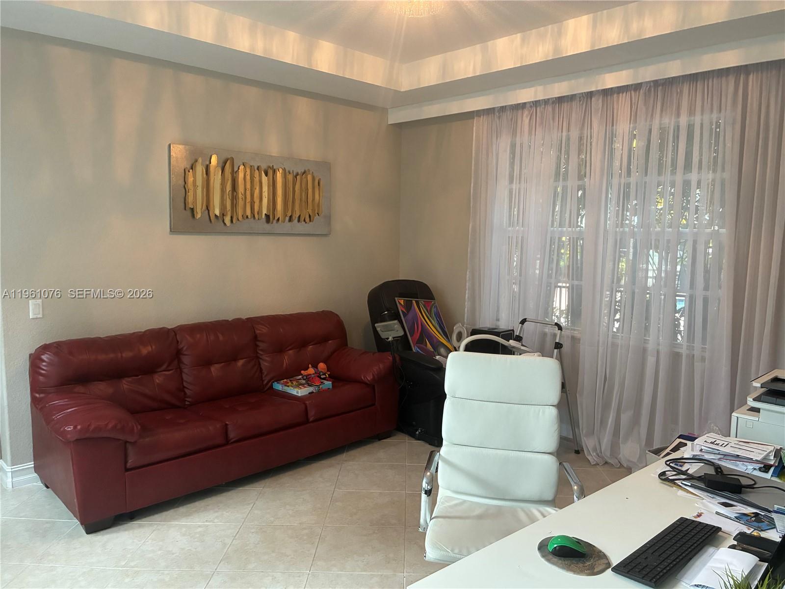 HERON BAY NORTHEAST - Residential