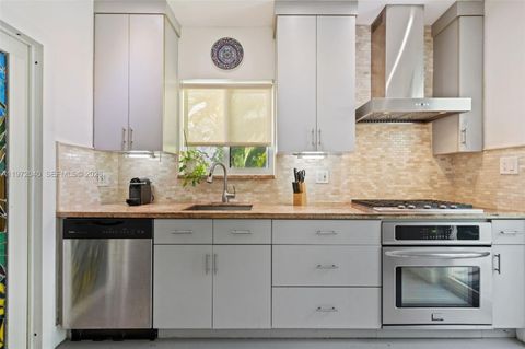 Tiny photo for 8819 Hawthorne Ave, Surfside, FL 33154 (MLS # A11972040)