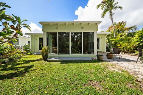 Tiny photo for 8819 Hawthorne Ave, Surfside, FL 33154 (MLS # A11972040)