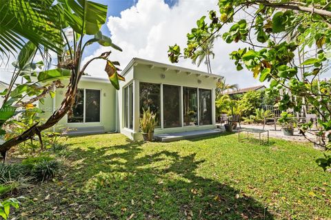 Tiny photo for 8819 Hawthorne Ave, Surfside, FL 33154 (MLS # A11972040)