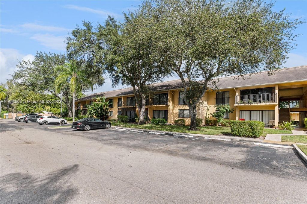 Photo of 5841 Washington St #60, Hollywood, FL 33023 (MLS # A11452555)