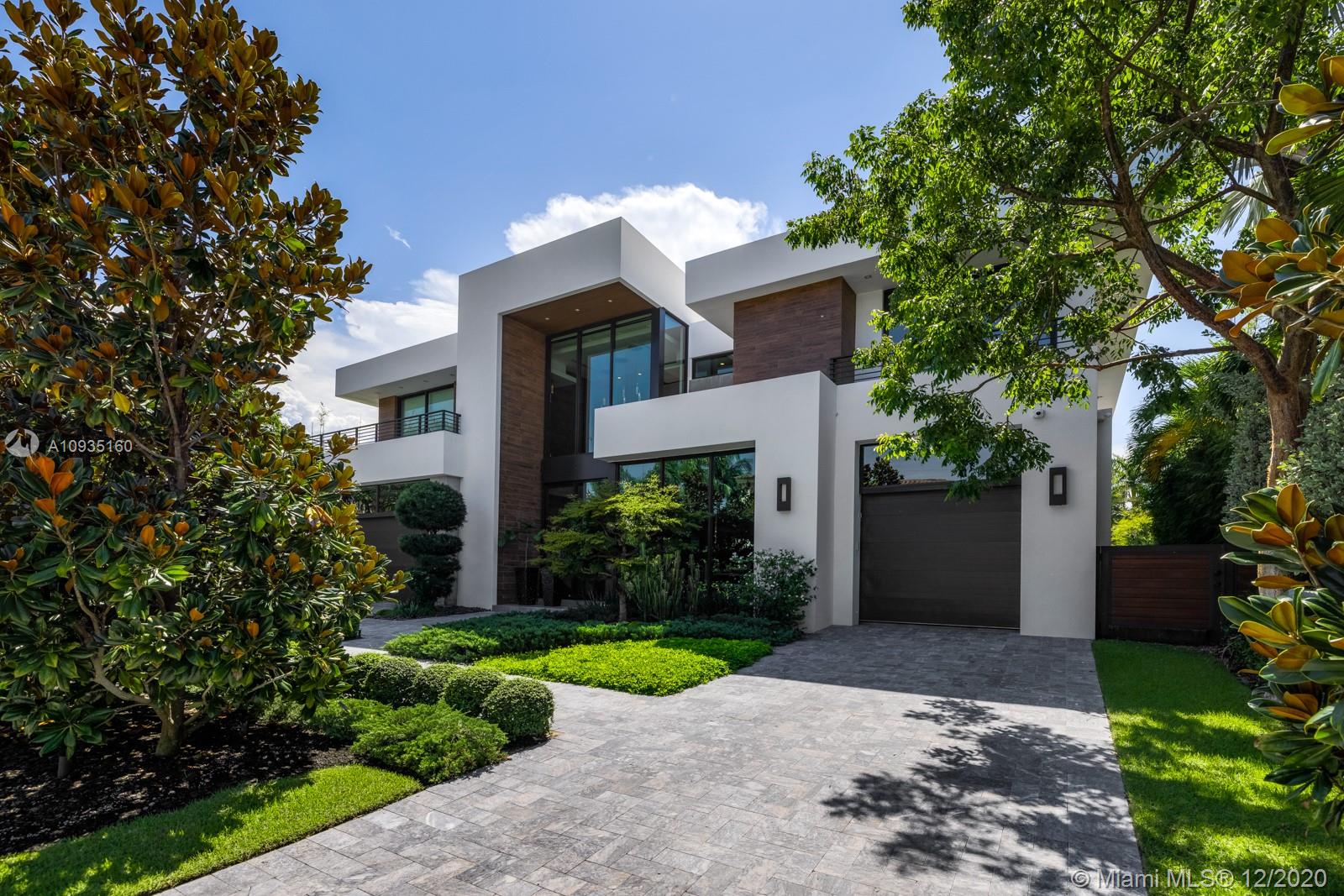 SEA ISLAND - Residential