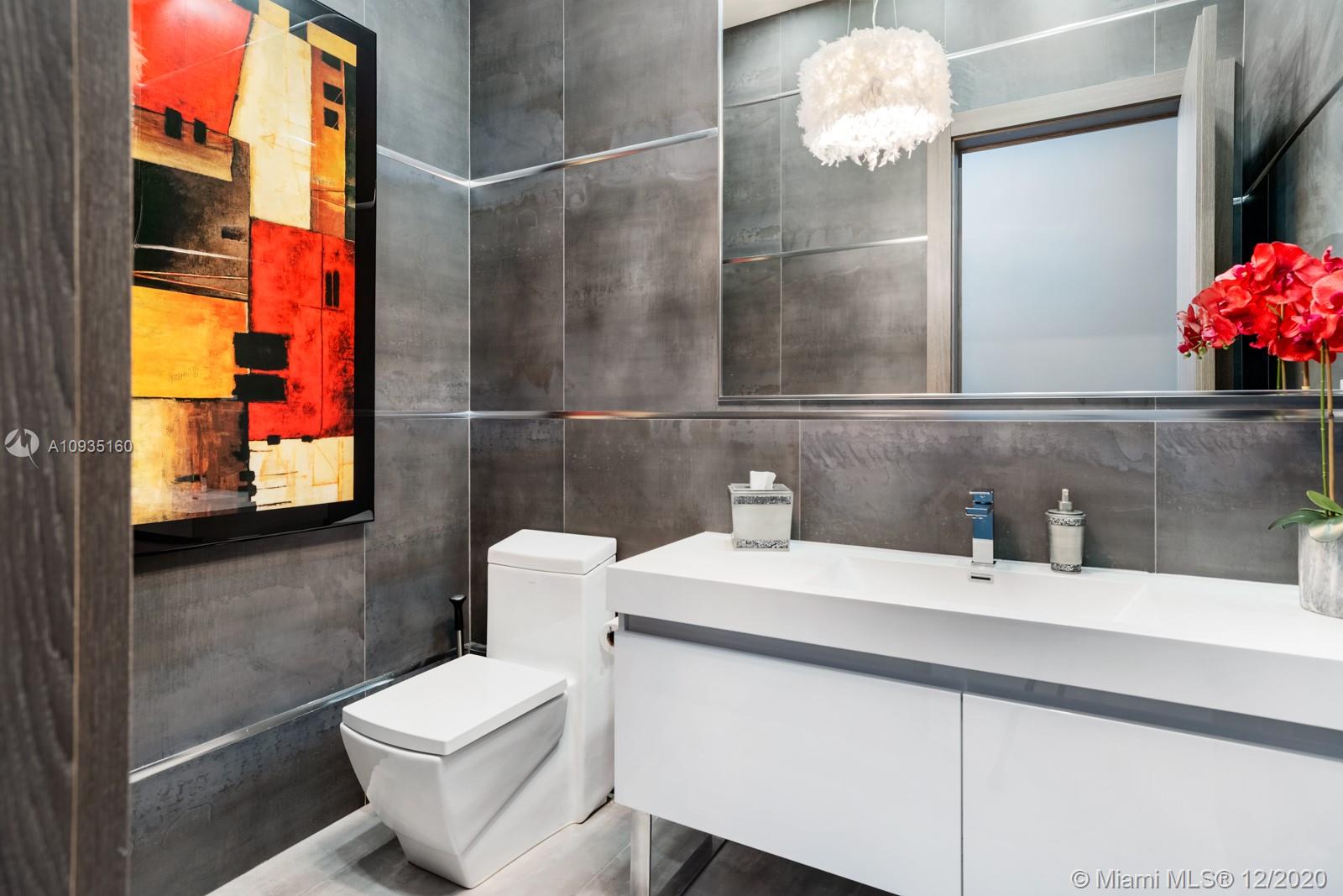 SEA ISLAND - Residential