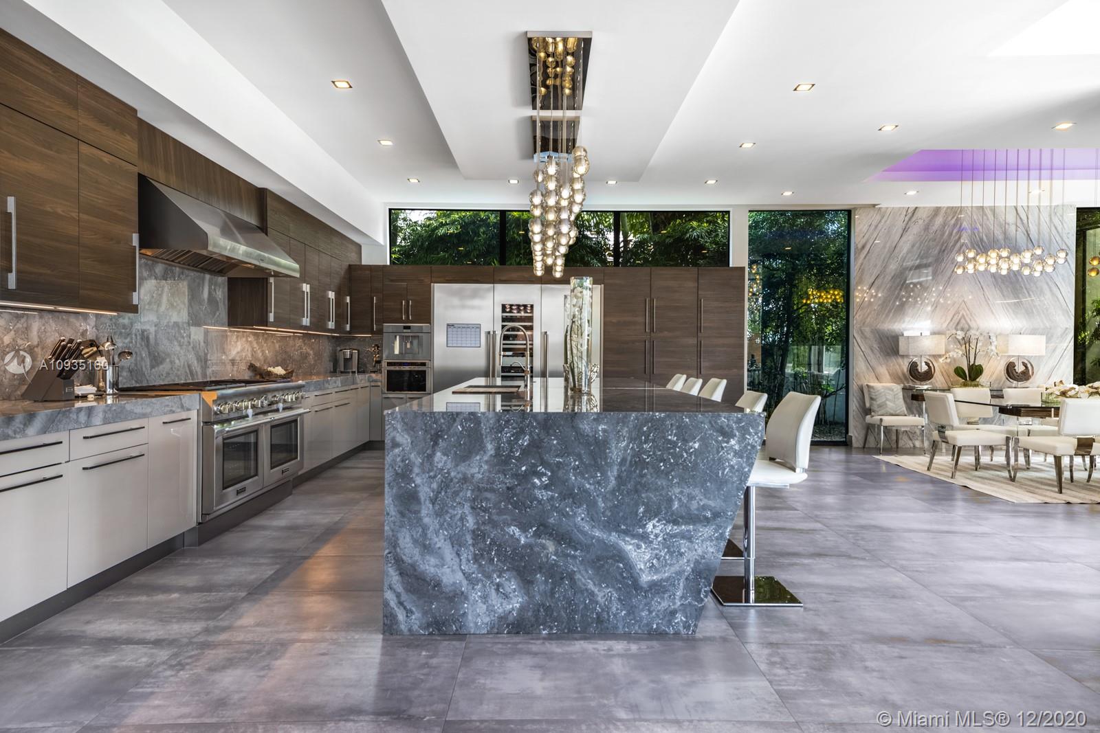 SEA ISLAND - Residential