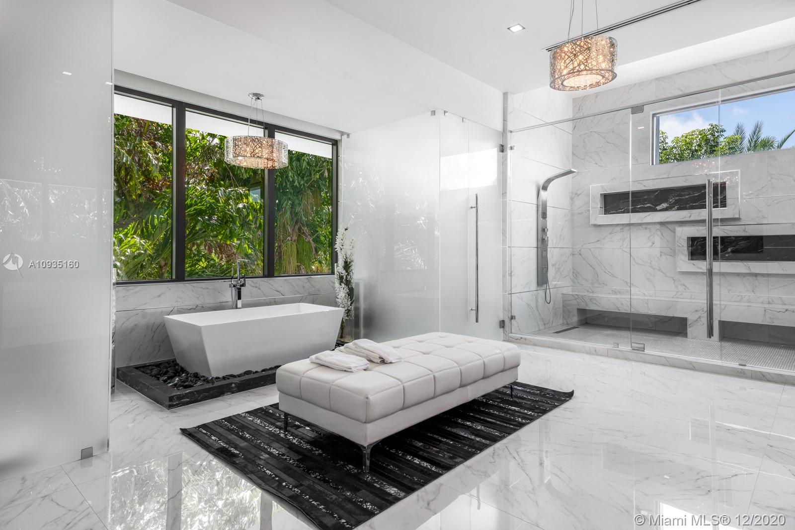 SEA ISLAND - Residential