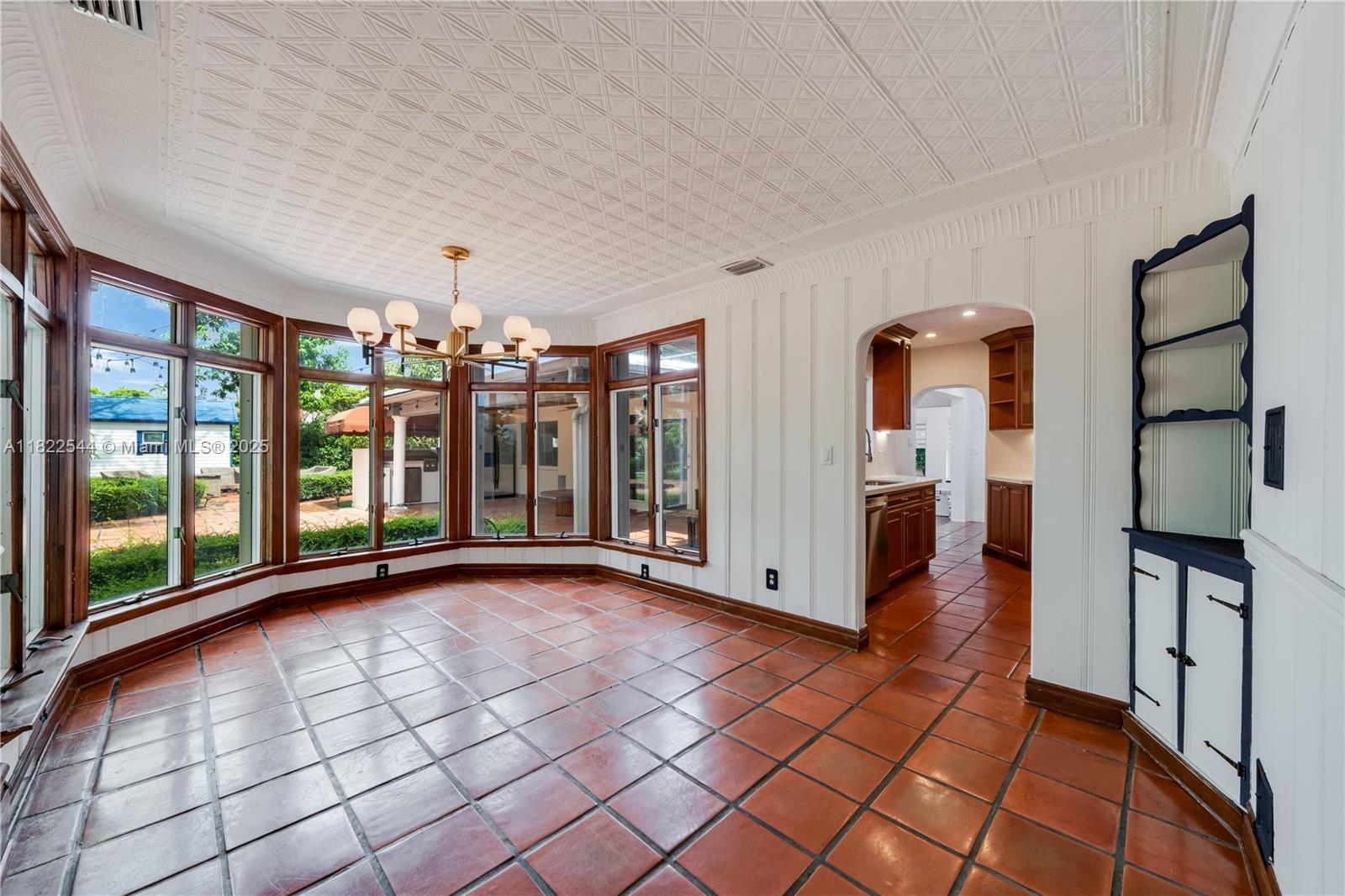 CURNIN HEIGHTS AMD - Residential