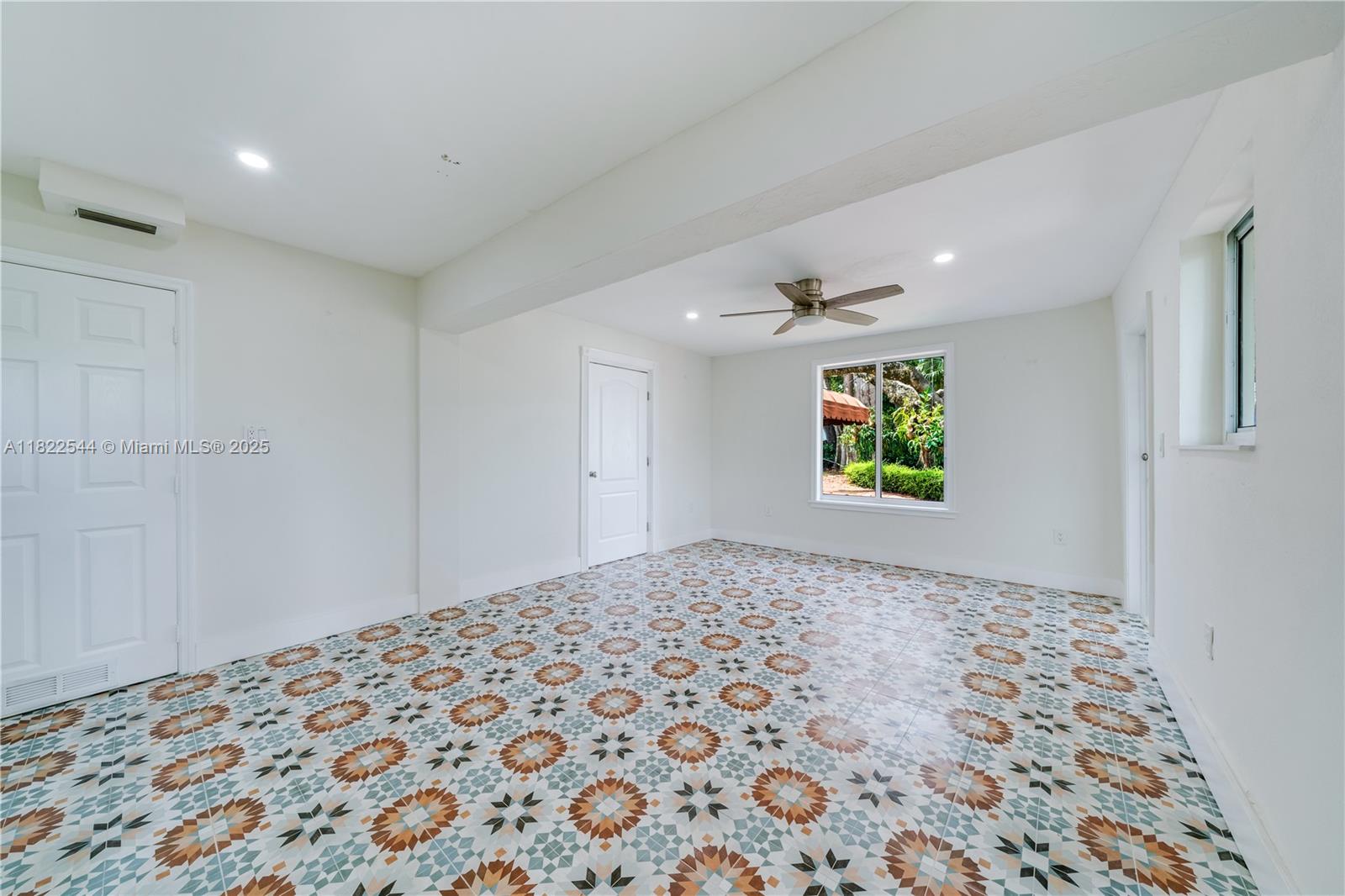 CURNIN HEIGHTS AMD - Residential