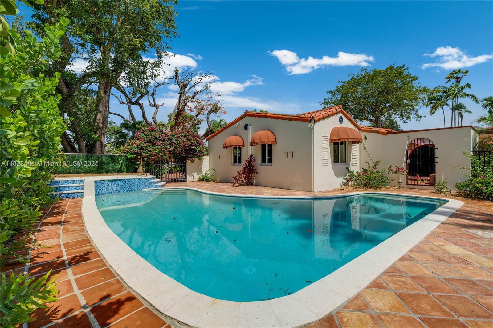 CURNIN HEIGHTS AMD - Residential
