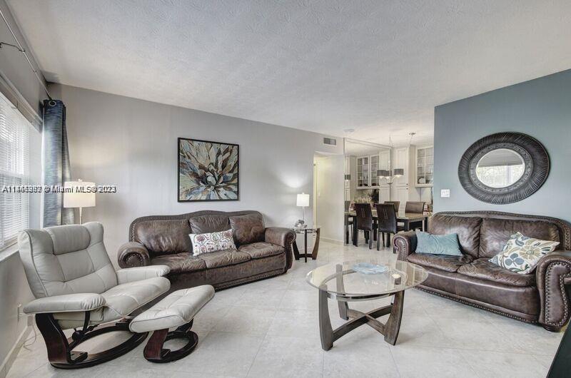 AVAILABLE DATES: SEPTEMBER 1, 2023 - DECEMBER 20, 2023.
NO renewals, NO yearly, this is a rental that is close to 4 months long.
BEAUTIFUL FURNISHED 2 beds/2 baths condo located in East Pompano. This condo is located on the 1st floor, secured lobby, beautiful pool. Located walking distance to the pool area, etc. One time cleaning fee of $200 plus 13% tax. All utilities will be included in the total price.