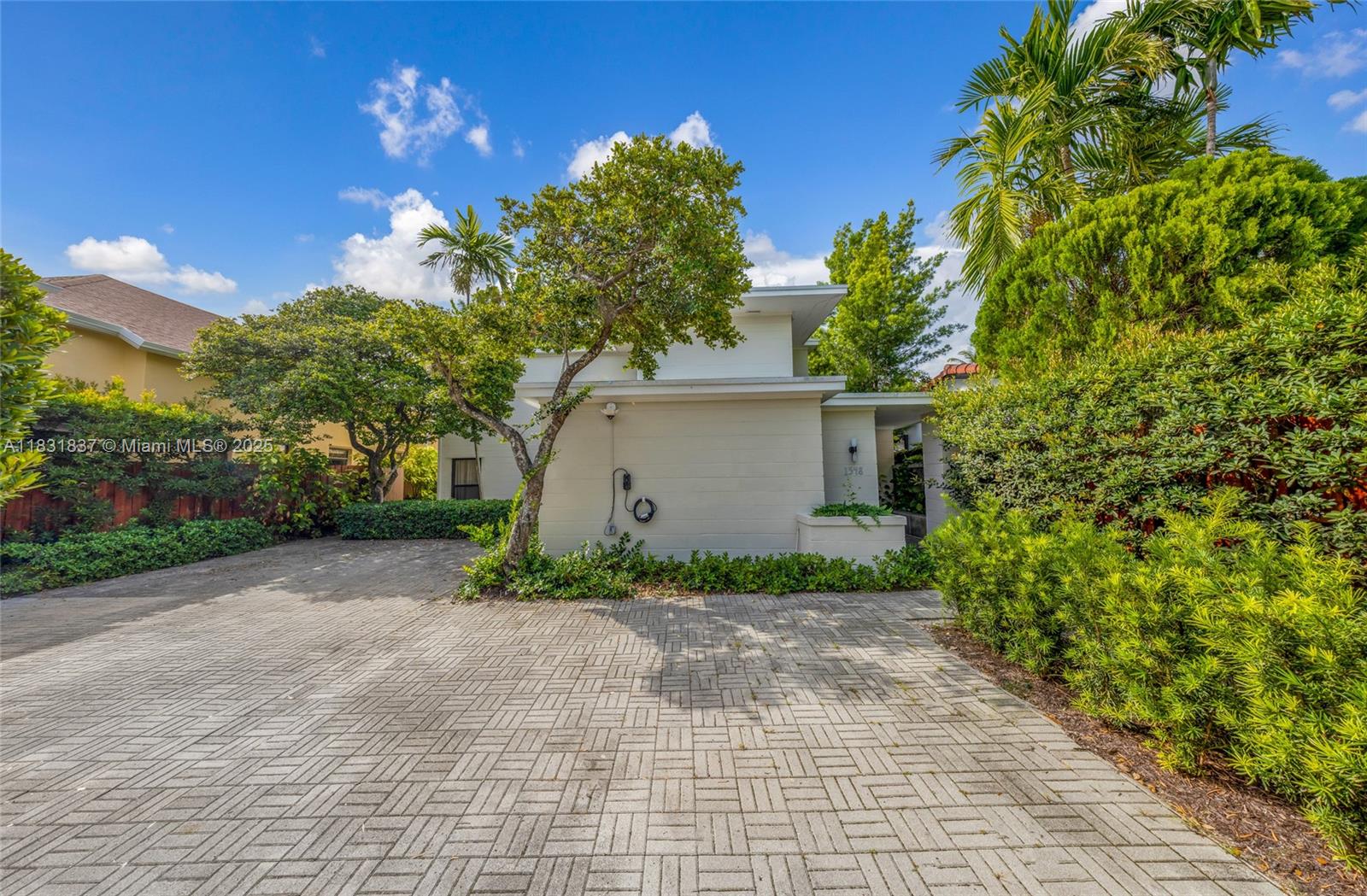 ISLE OF NORMANDY TROUVILL - Residential