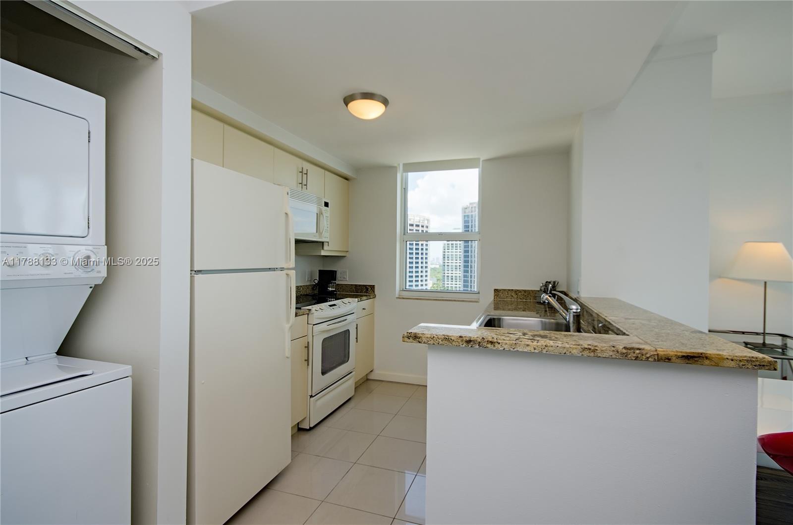 MUTINY PARK CONDO - Residential